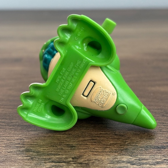 VINTAGE Burger King Kids Club Land Before Time TUMBLING DUCKY Wind Up Toy 1997 - Picture 7 of 8